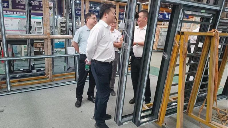 玻璃幕墙规范2025版解读：新标准下的行业变革