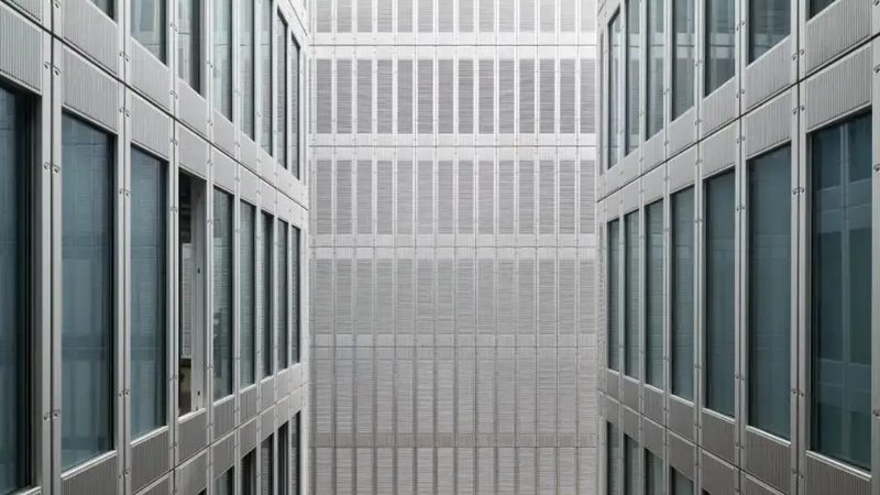 断桥铝门窗价格之谜：揭秘每平米成本的构成**